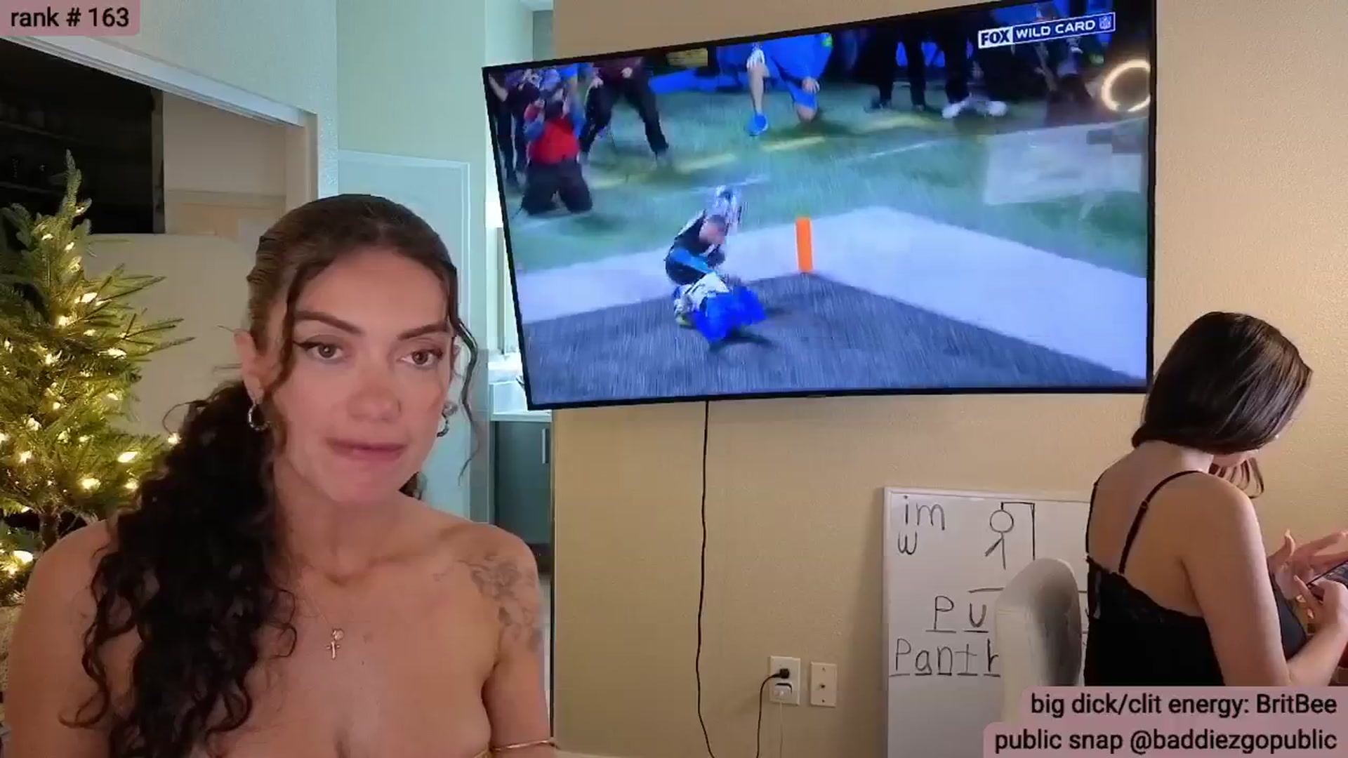 Gallery image thumbnail from KylieNicole's myfreecams stream on, 01/11/2026, 24:54 image 18 of 20