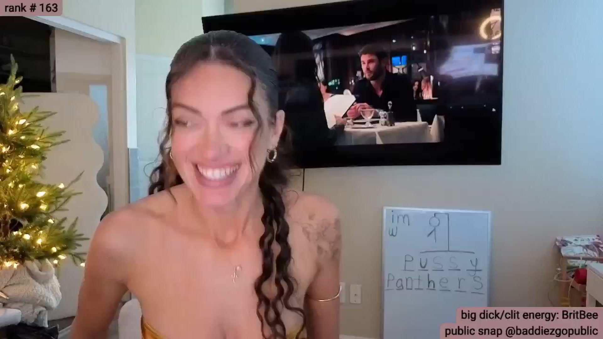 Gallery image thumbnail from KylieNicole's myfreecams stream on, 01/11/2026, 24:54 image 9 of 20