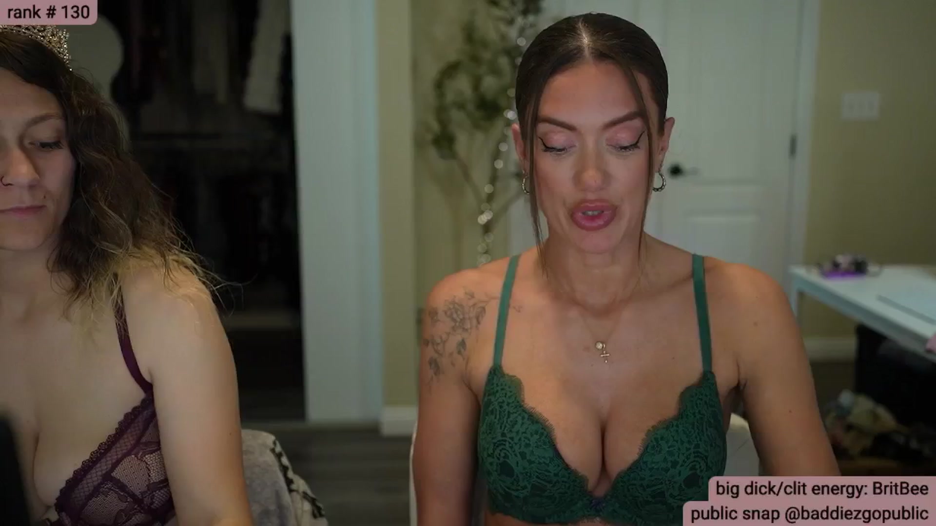 Gallery image thumbnail from KylieNicole's myfreecams stream on, 01/15/2026, 07:08 image 11 of 20