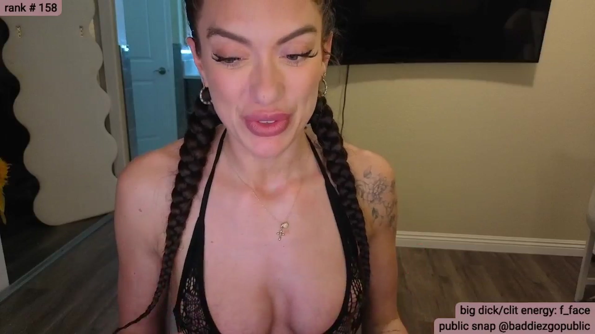 Gallery image thumbnail from KylieNicole's myfreecams stream on, 01/18/2026, 05:09 image 19 of 20