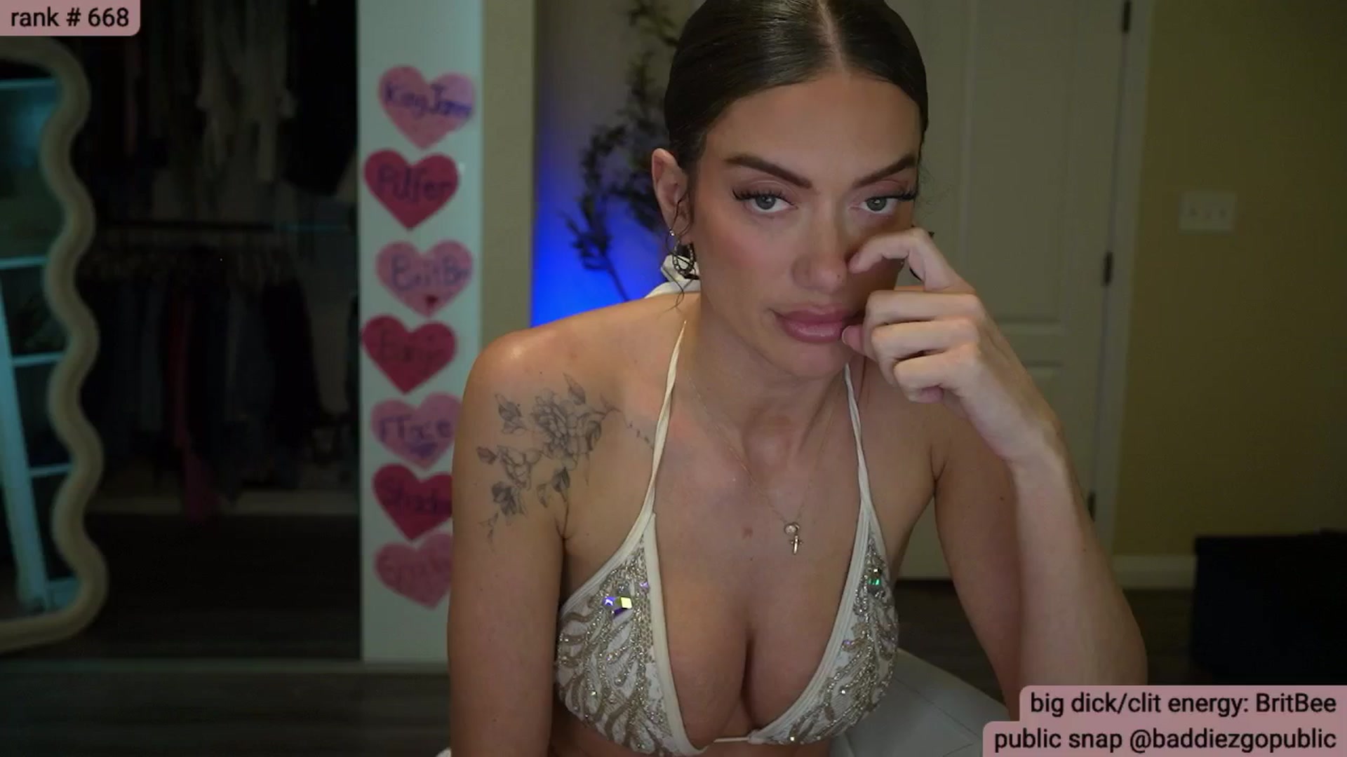 Gallery image thumbnail from KylieNicole's myfreecams stream on, 02/03/2026, 07:35 image 11 of 20
