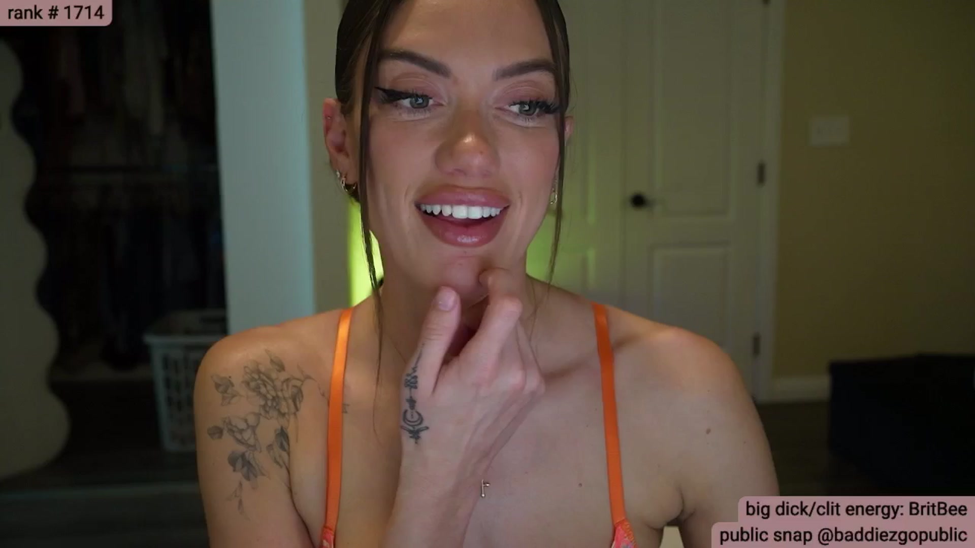 Gallery image thumbnail from KylieNicole's myfreecams stream on, 03/06/2026, 05:25 image 8 of 20
