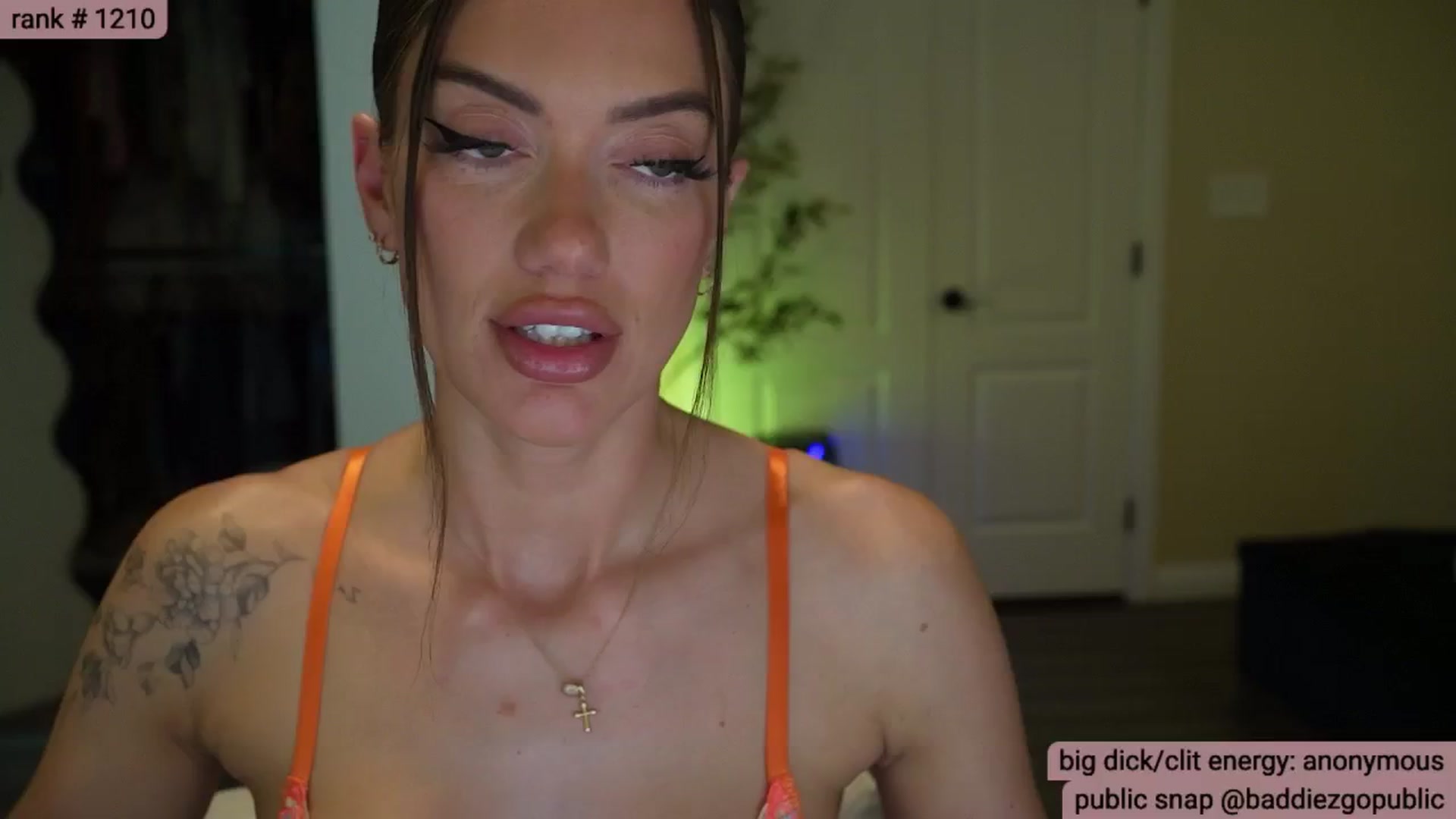 Gallery image thumbnail from KylieNicole's myfreecams stream on, 03/06/2026, 05:25 image 16 of 20