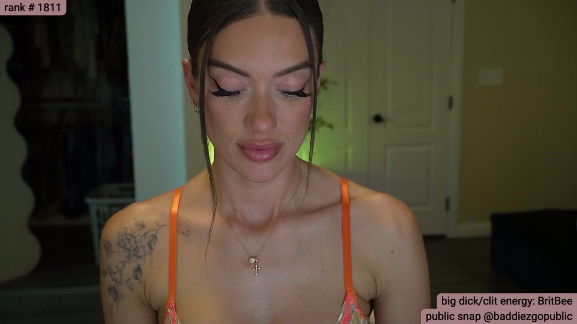 Gallery image thumbnail from KylieNicole's myfreecams stream on, 03/06/2026, 05:25 image 6 of 20