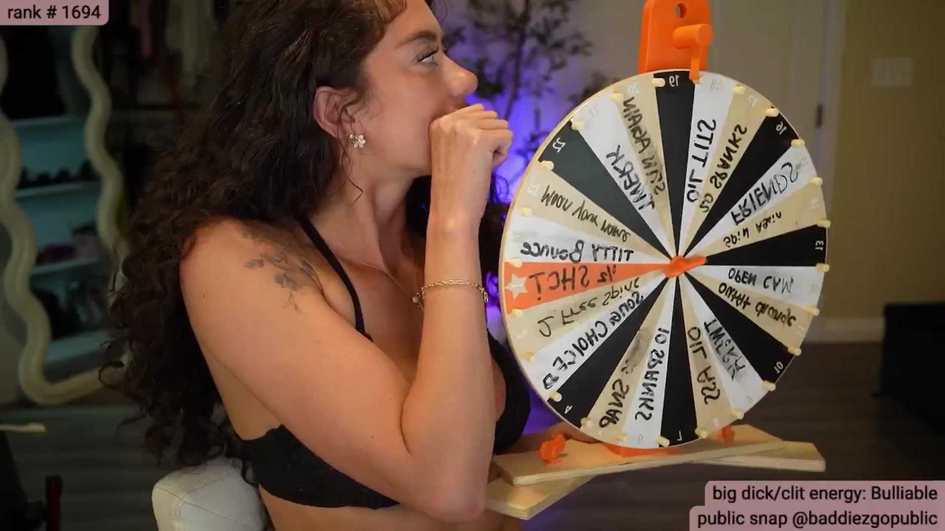 Gallery image thumbnail from KylieNicole's myfreecams stream on, 04/11/2026, 06:29 image 10 of 20