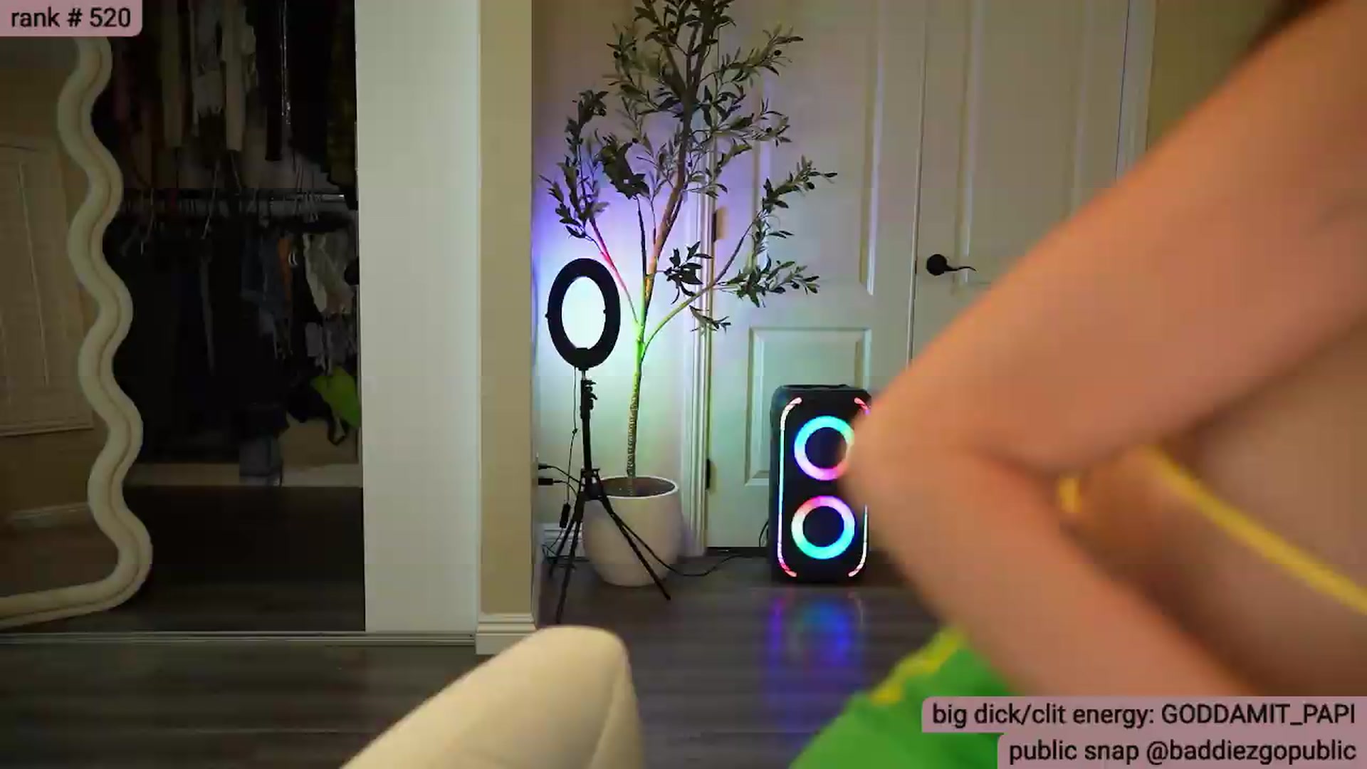 Gallery image thumbnail from KylieNicole's myfreecams stream on, 05/28/2026, 05:40 image 2 of 20