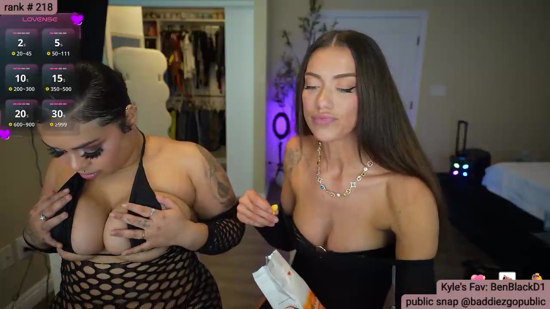 Gallery image thumbnail from KylieNicole's myfreecams stream on, 09/12/2026, 08:25 image 11 of 20