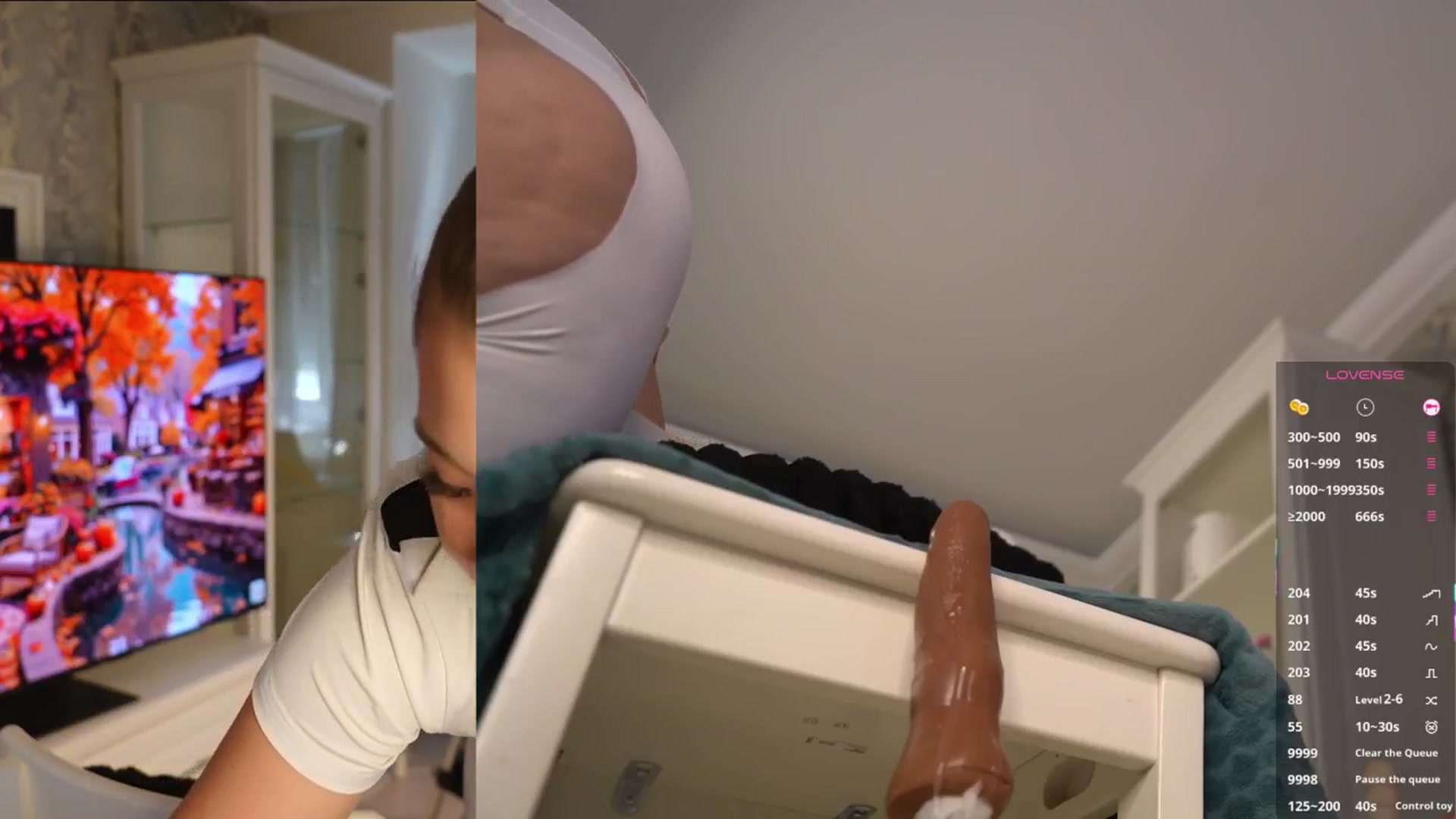 Gallery image thumbnail from KylieSweet1's myfreecams stream on, 09/19/2025, 16:04 image 12 of 20