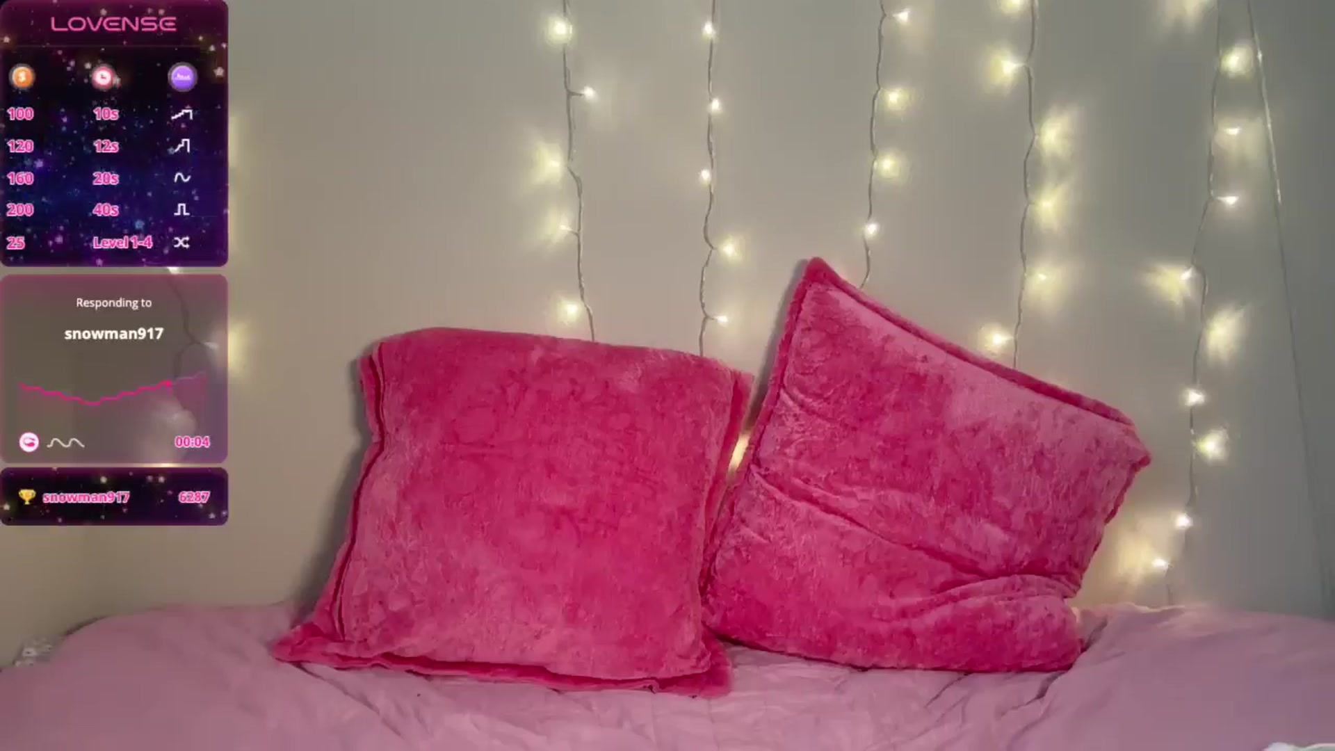 Gallery image thumbnail from Kylie_Baby's myfreecams stream on, 08/20/2024, 14:10 image 14 of 20
