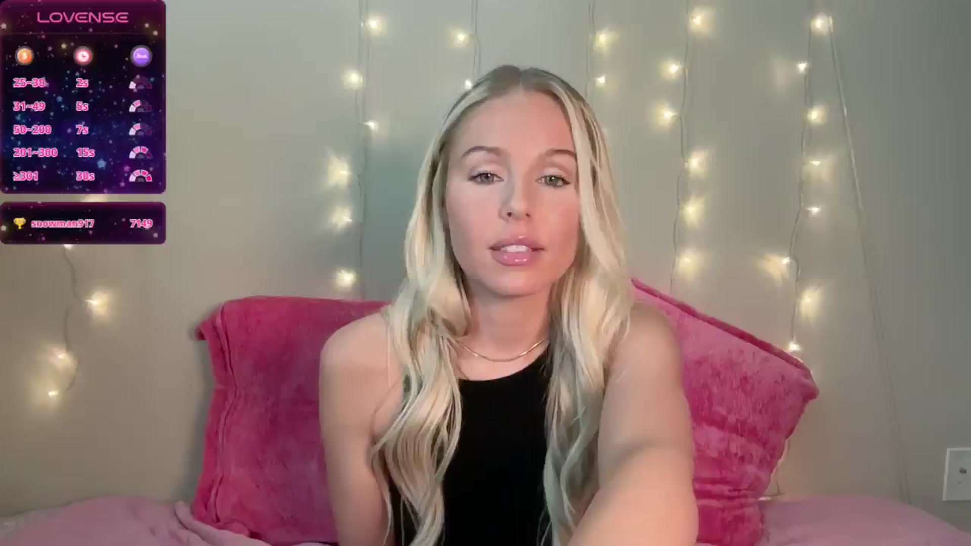 Gallery image thumbnail from Kylie_Baby's myfreecams stream on, 08/26/2024, 13:25 image 1 of 20