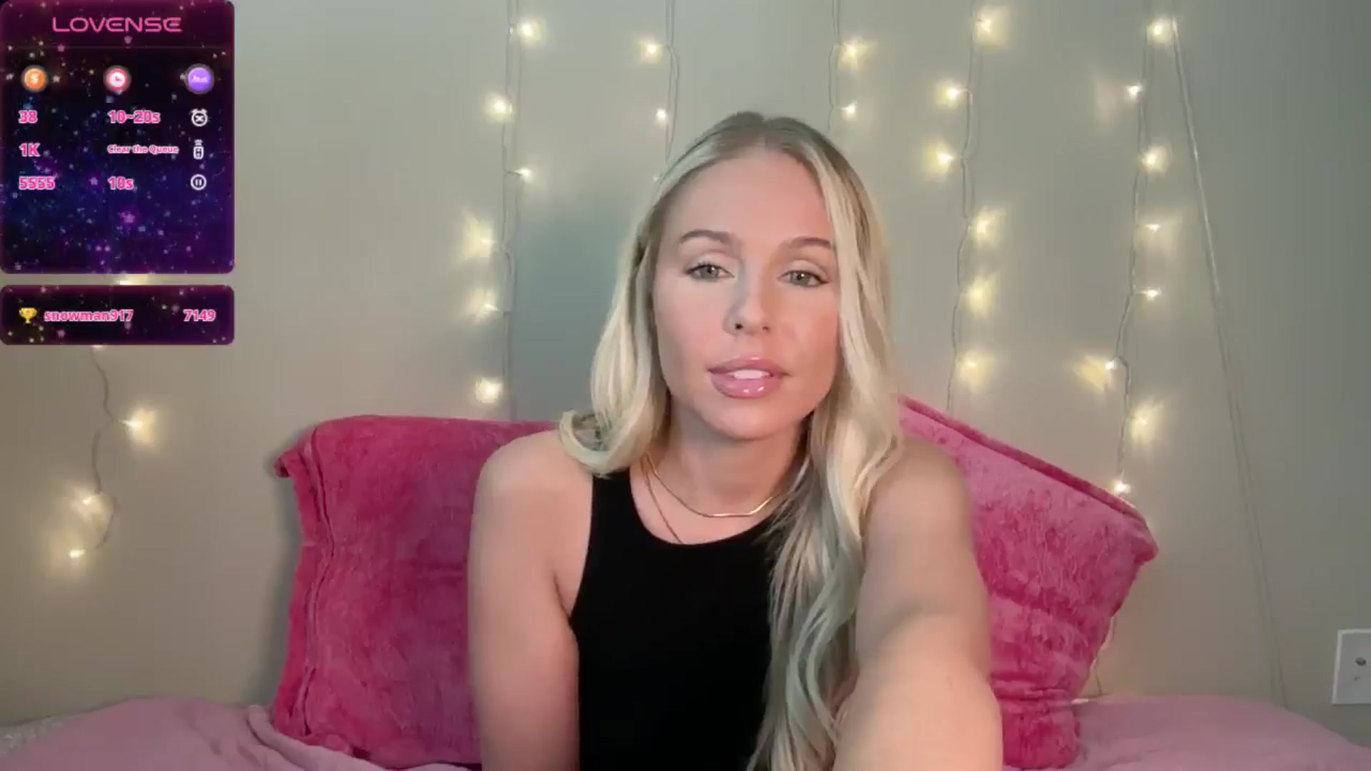 Gallery image thumbnail from Kylie_Baby's myfreecams stream on, 08/26/2024, 13:25 image 5 of 20