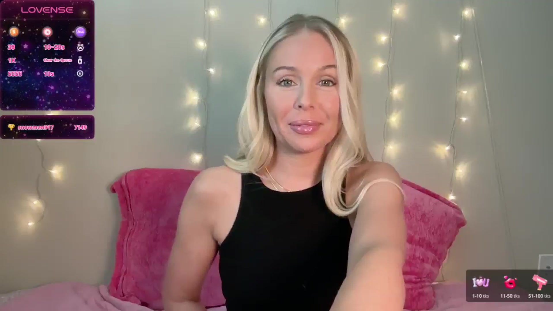 Gallery image thumbnail from Kylie_Baby's myfreecams stream on, 08/26/2024, 13:25 image 10 of 20