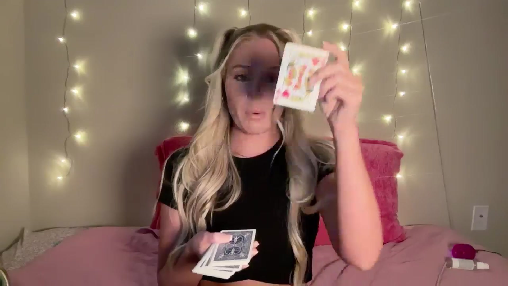 Gallery image thumbnail from Kylie_Baby's myfreecams stream on, 08/28/2024, 24:01 image 12 of 20