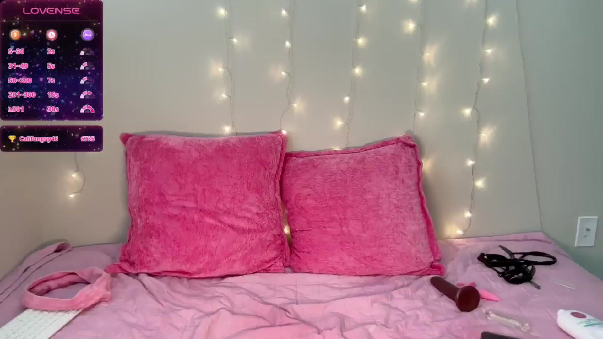 Gallery image thumbnail from Kylie_Baby's myfreecams stream on, 09/05/2024, 16:00 image 15 of 20