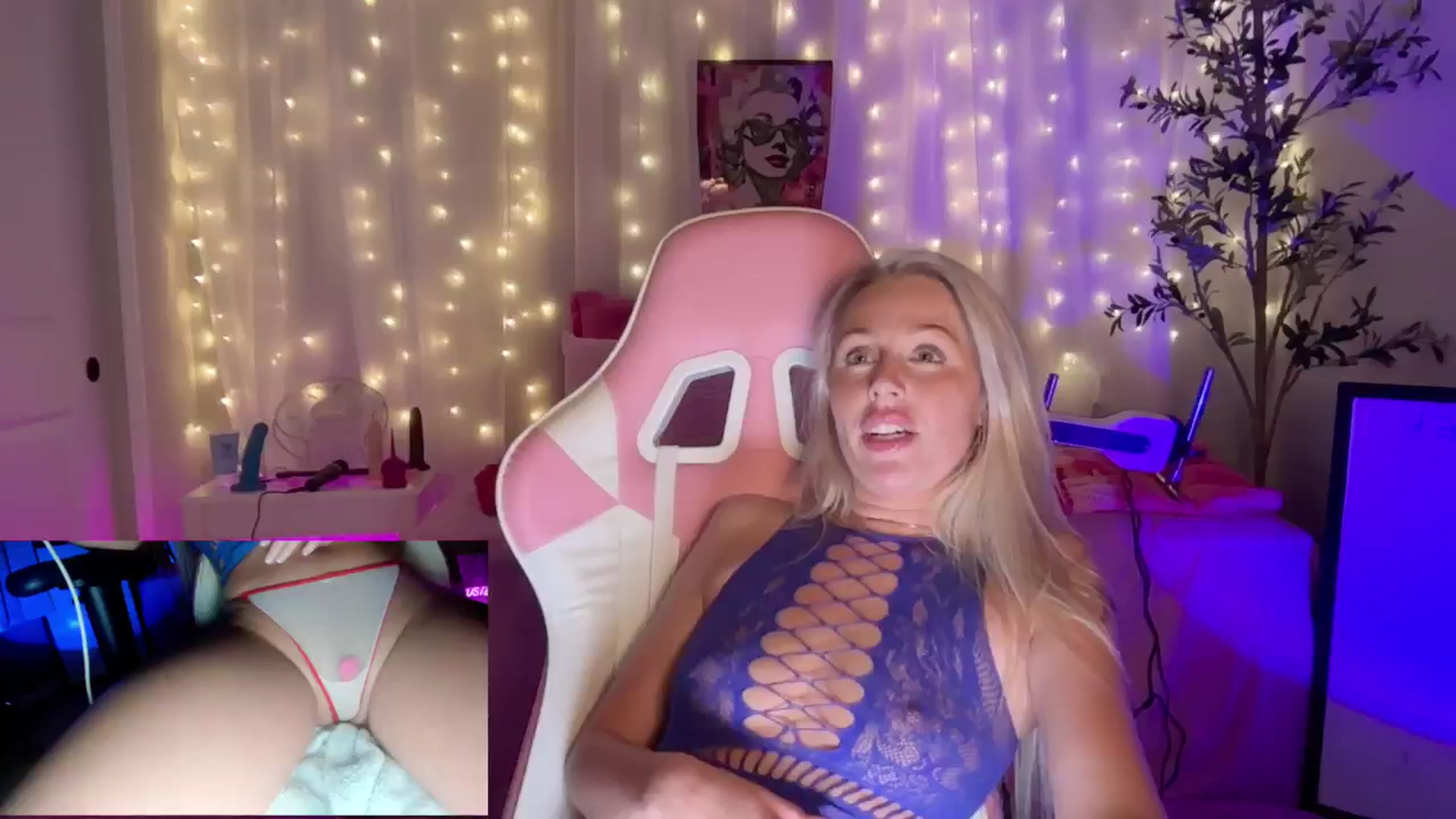 Gallery image thumbnail from Kylie_Baby's myfreecams stream on, 09/13/2024, 03:06 image 18 of 20
