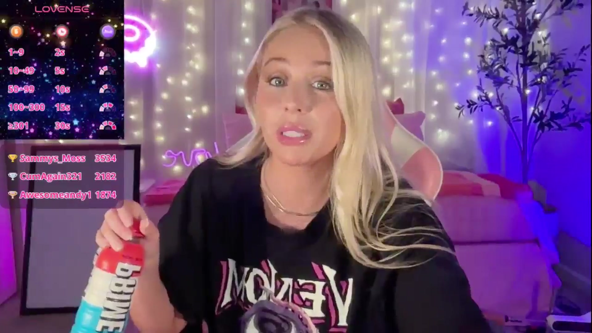 Gallery image thumbnail from Kylie_Baby's myfreecams stream on, 09/16/2024, 01:30 image 10 of 20
