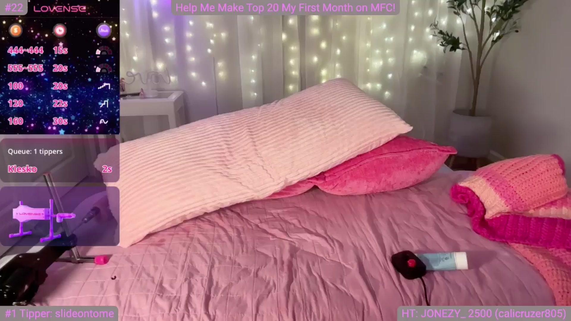 Gallery image thumbnail from Kylie_Baby's myfreecams stream on, 09/28/2024, 05:33 image 15 of 20