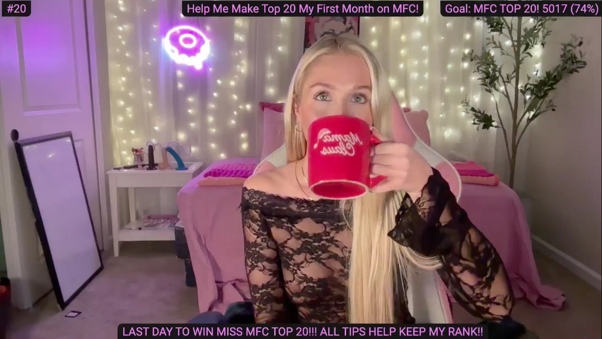 Gallery image thumbnail from Kylie_Baby's myfreecams stream on, 09/30/2024, 21:29 image 19 of 20