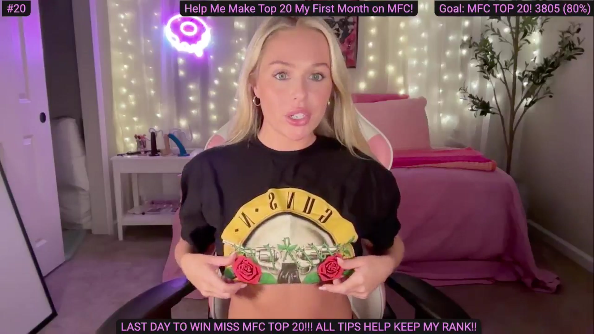Gallery image thumbnail from Kylie_Baby's myfreecams stream on, 09/30/2024, 23:26 image 11 of 20