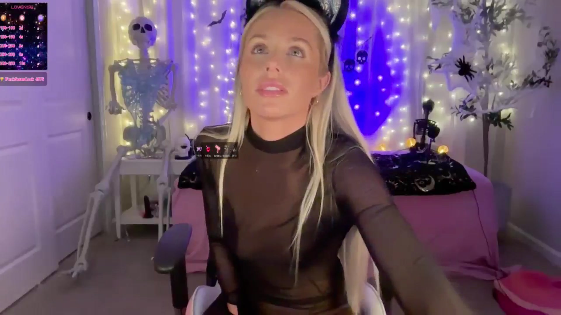 Gallery image thumbnail from Kylie_Baby's myfreecams stream on, 10/05/2024, 02:24 image 13 of 20