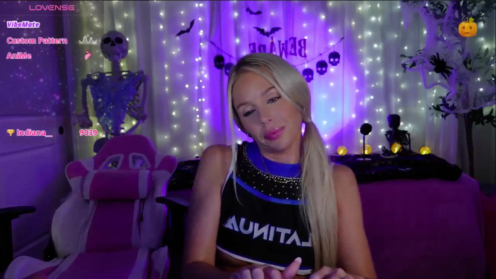 Gallery image thumbnail from Kylie_Baby's myfreecams stream on, 10/06/2024, 21:45 image 18 of 20