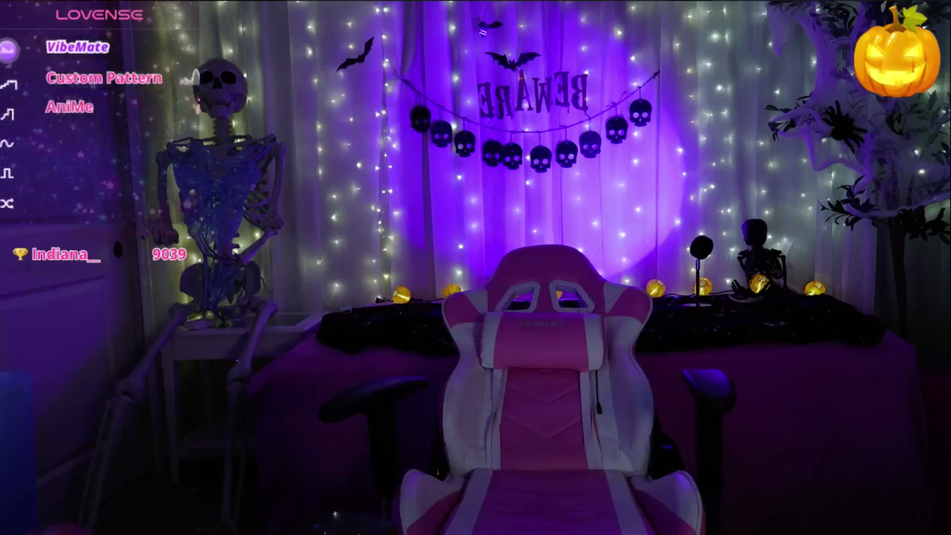 Gallery image thumbnail from Kylie_Baby's myfreecams stream on, 10/06/2024, 23:59 image 9 of 20