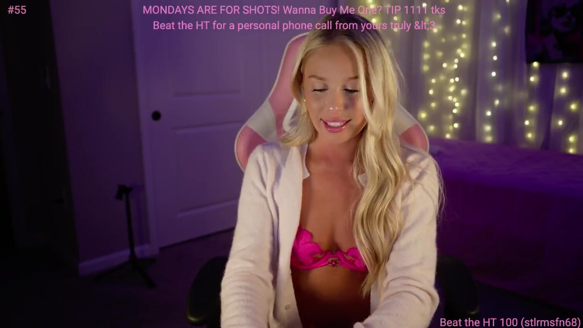 Gallery image thumbnail from Kylie_Baby's myfreecams stream on, 11/12/2024, 02:57 image 8 of 20
