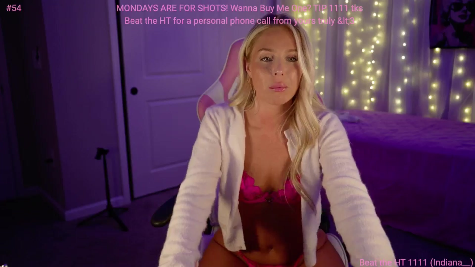 Gallery image thumbnail from Kylie_Baby's myfreecams stream on, 11/12/2024, 04:16 image 15 of 20