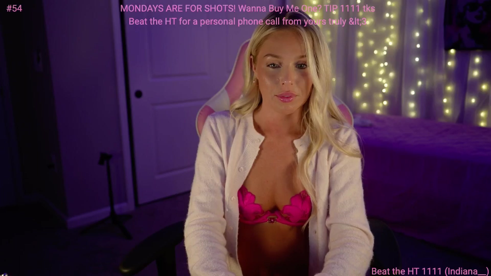 Gallery image thumbnail from Kylie_Baby's myfreecams stream on, 11/12/2024, 04:16 image 10 of 20