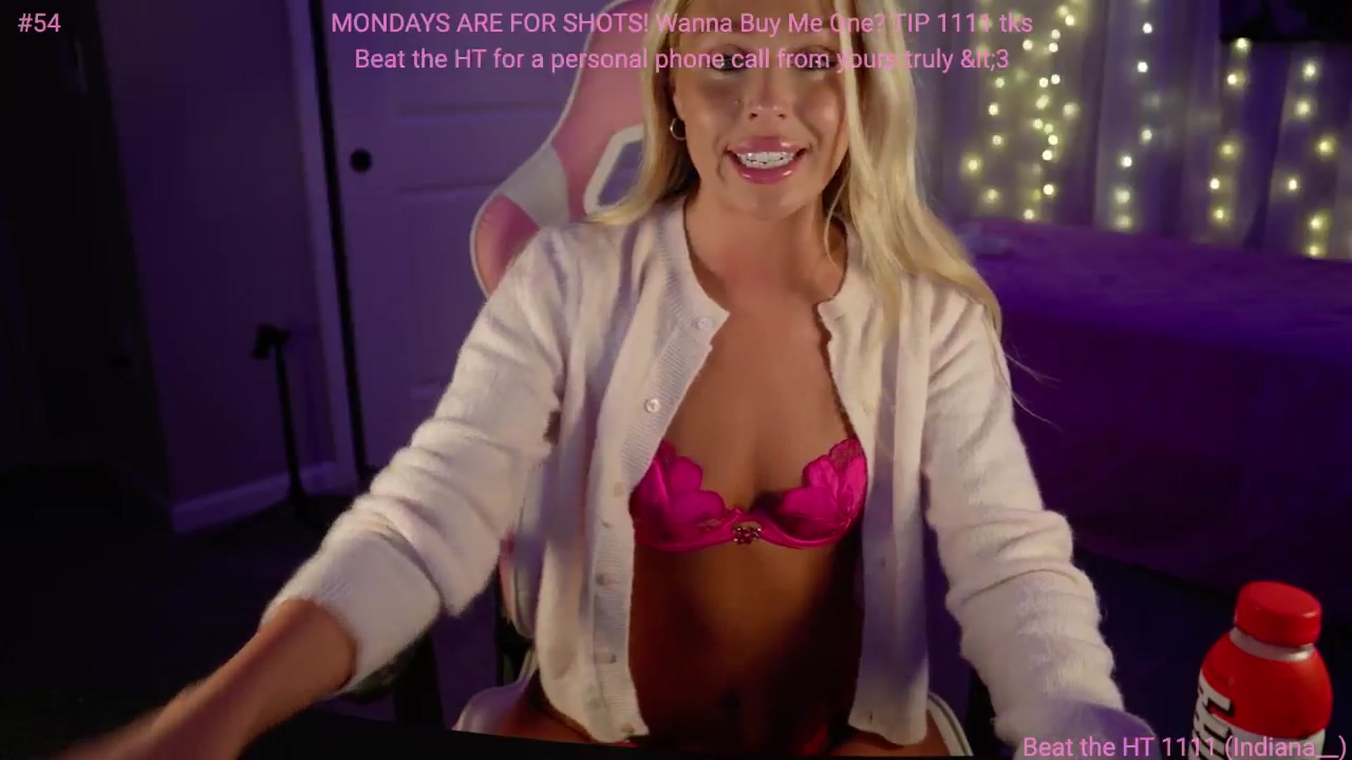 Gallery image thumbnail from Kylie_Baby's myfreecams stream on, 11/12/2024, 04:16 image 5 of 20