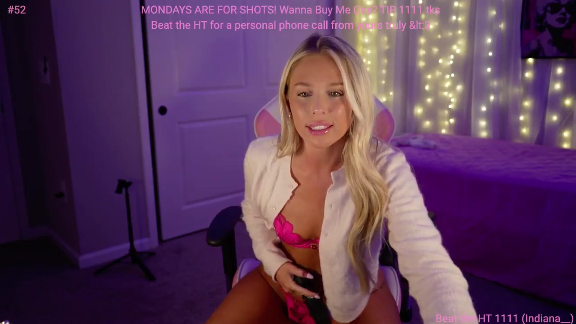 Gallery image thumbnail from Kylie_Baby's myfreecams stream on, 11/12/2024, 04:16 image 16 of 20