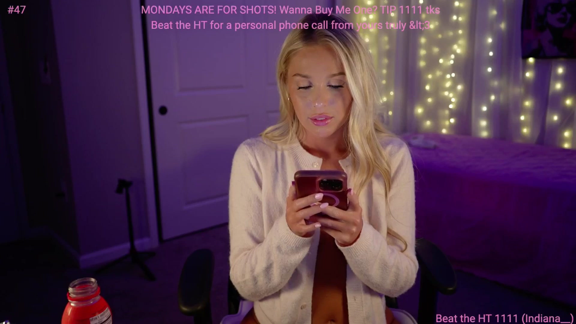 Gallery image thumbnail from Kylie_Baby's myfreecams stream on, 11/12/2024, 04:36 image 11 of 20