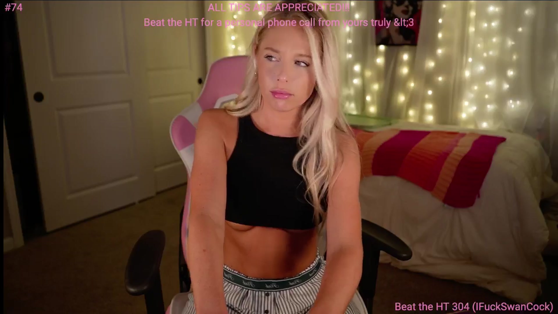 Gallery image thumbnail from Kylie_Baby's myfreecams stream on, 11/22/2024, 15:42 image 11 of 20