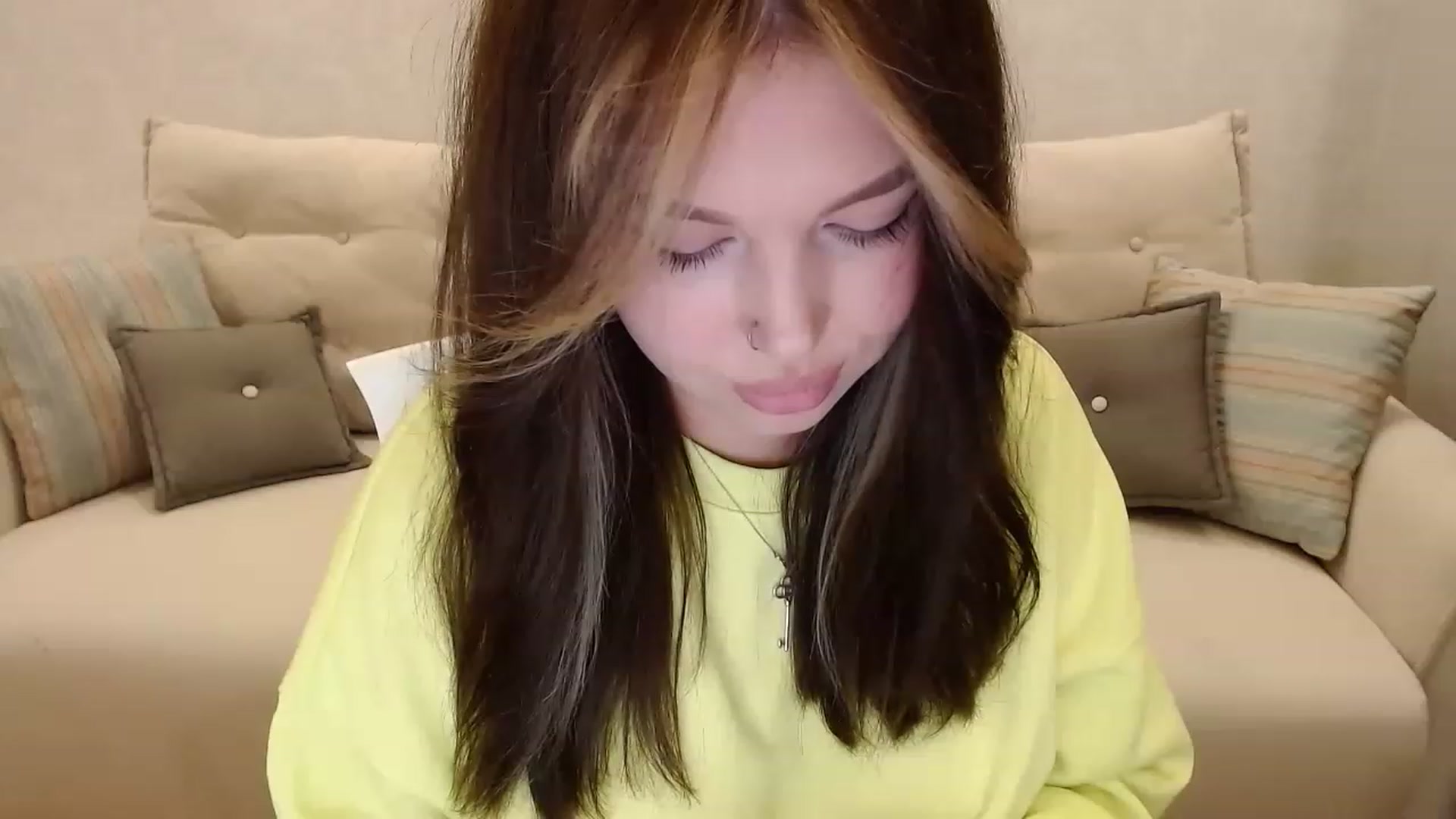 Gallery image thumbnail from Kylie_Lu's myfreecams stream on, 05/19/2023, 22:28 image 18 of 20