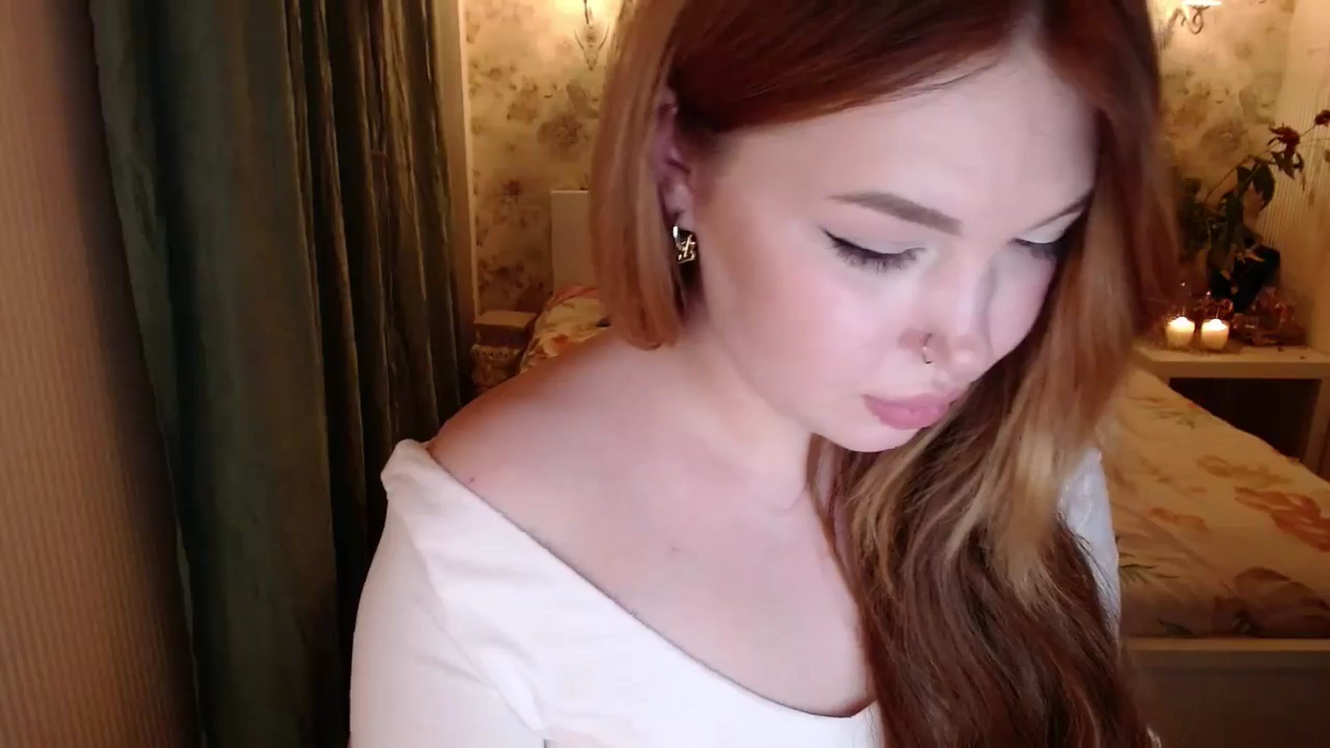 Gallery image thumbnail from Kylie_Lu's myfreecams stream on, 05/25/2024, 24:17 image 15 of 20