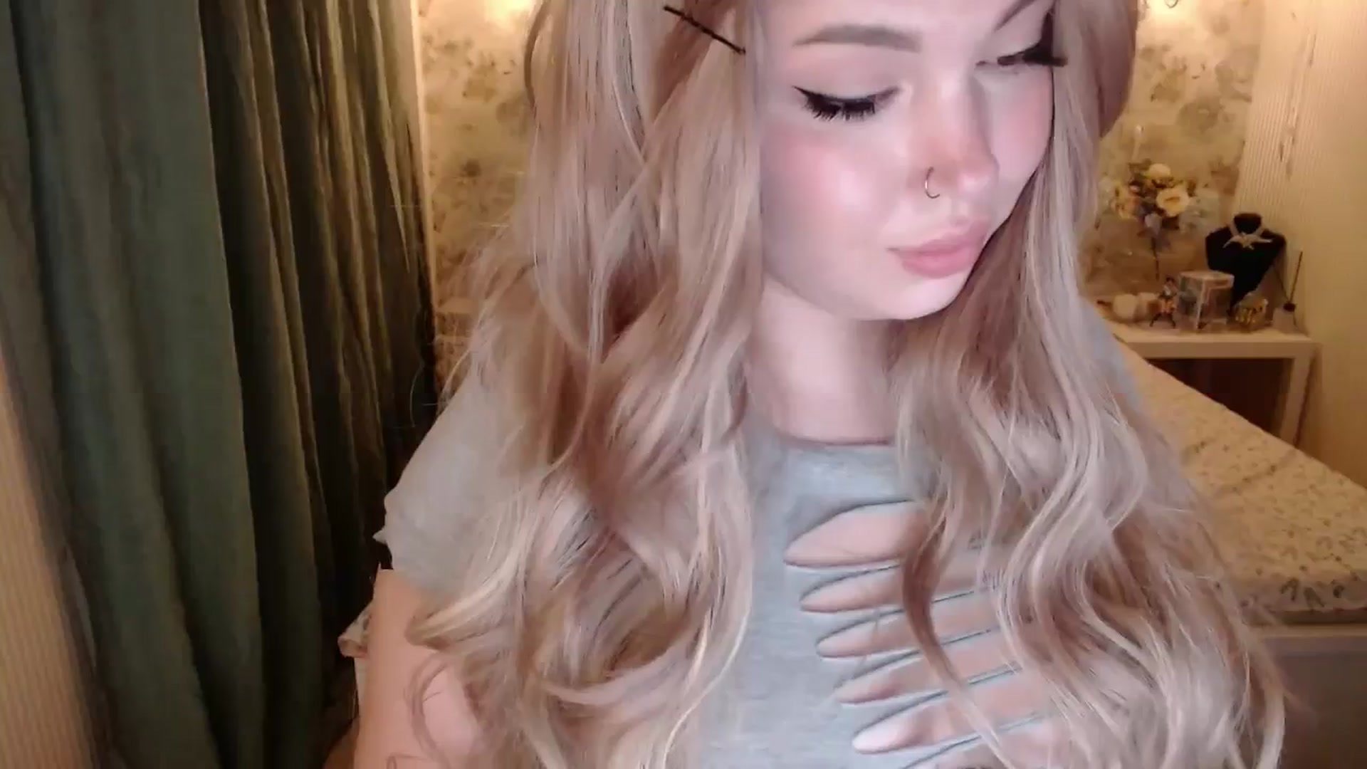 Gallery image thumbnail from Kylie_Lu's myfreecams stream on, 07/06/2024, 22:59 image 20 of 20