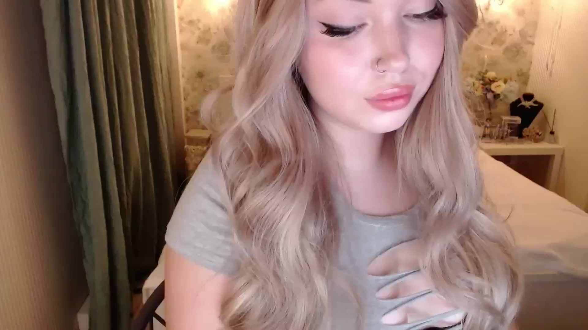 Gallery image thumbnail from Kylie_Lu's myfreecams stream on, 07/11/2024, 18:20 image 20 of 20