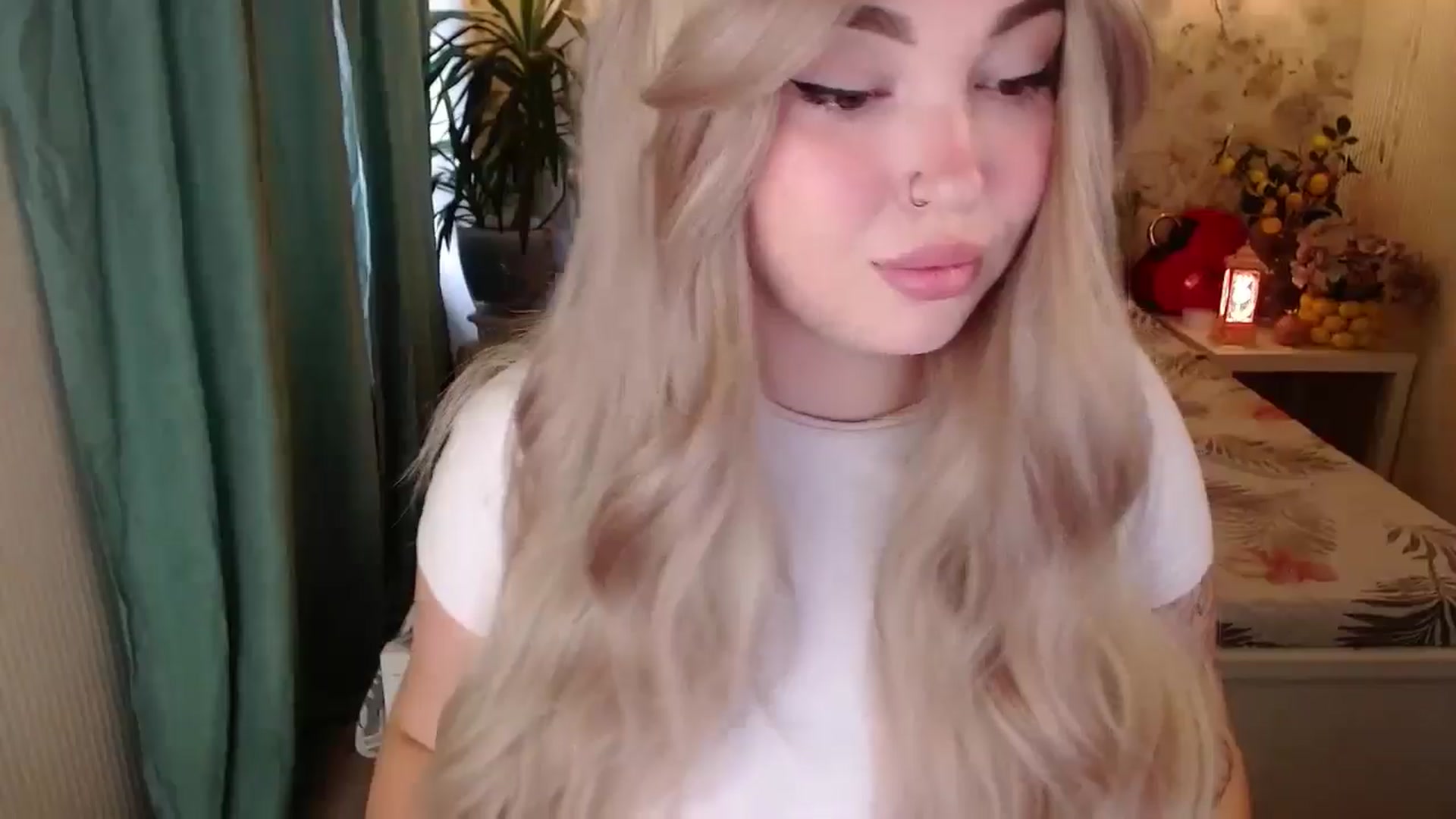Gallery image thumbnail from Kylie_Lu's myfreecams stream on, 08/31/2024, 10:32 image 2 of 20