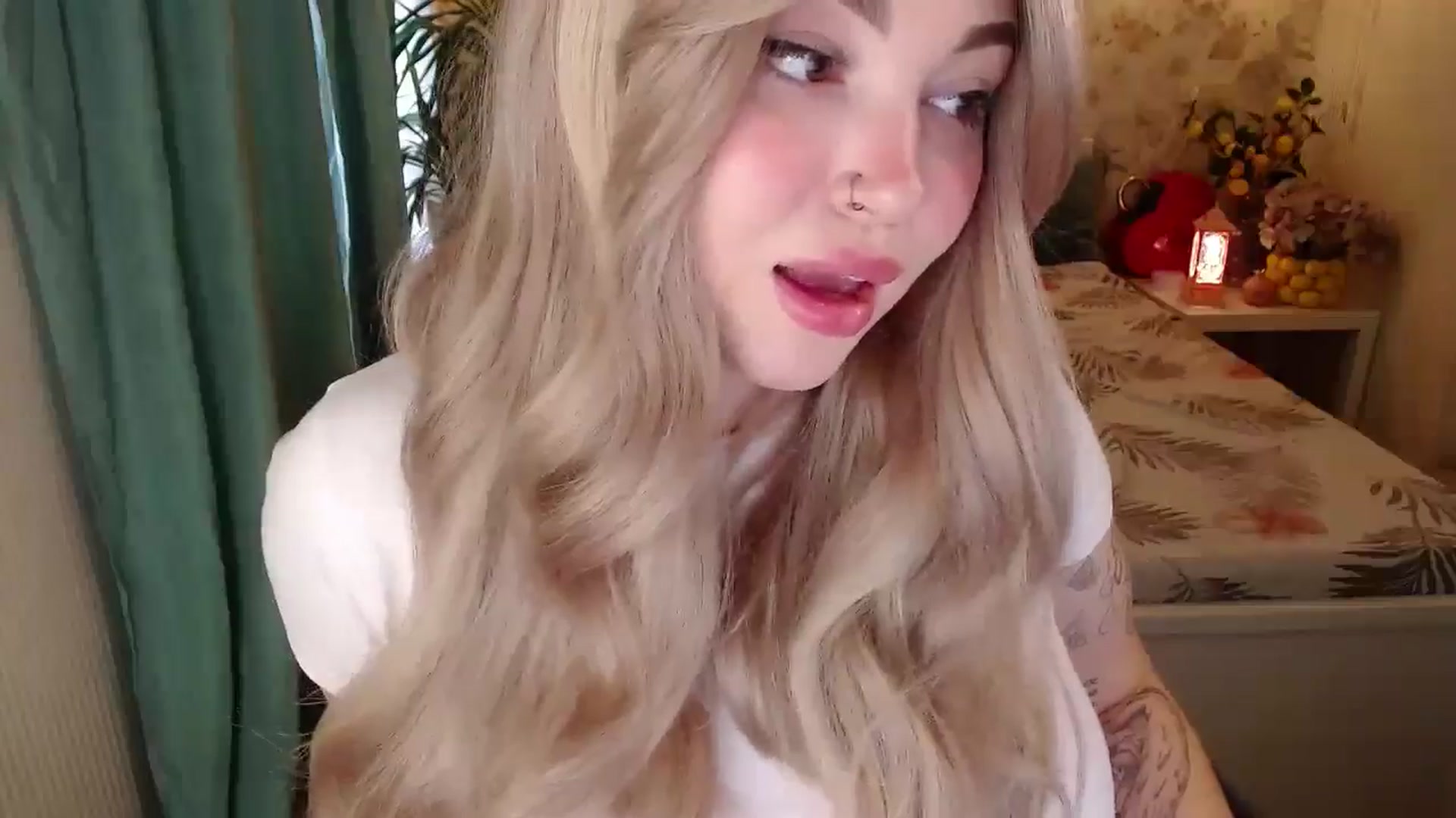 Gallery image thumbnail from Kylie_Lu's myfreecams stream on, 08/31/2024, 11:55 image 7 of 20