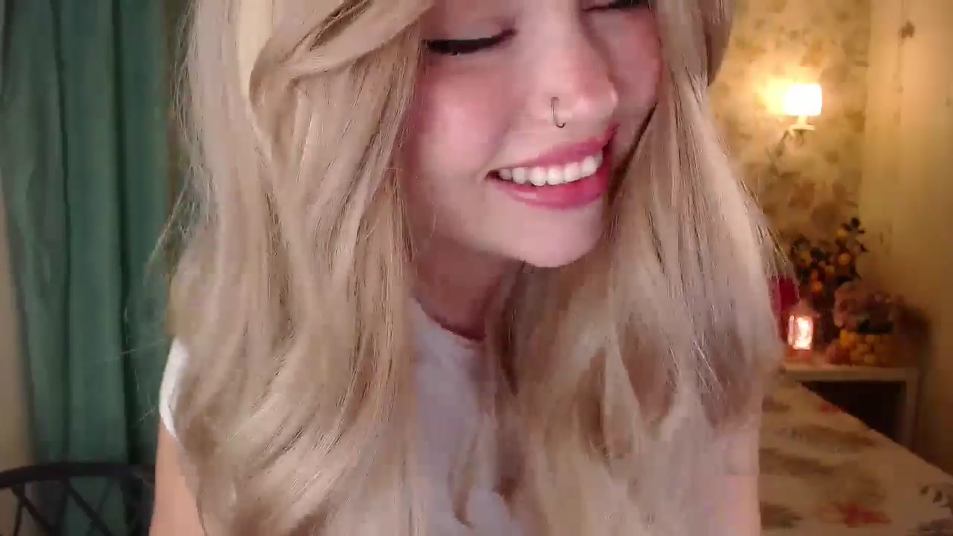 Gallery image thumbnail from Kylie_Lu's myfreecams stream on, 08/31/2024, 11:55 image 18 of 20