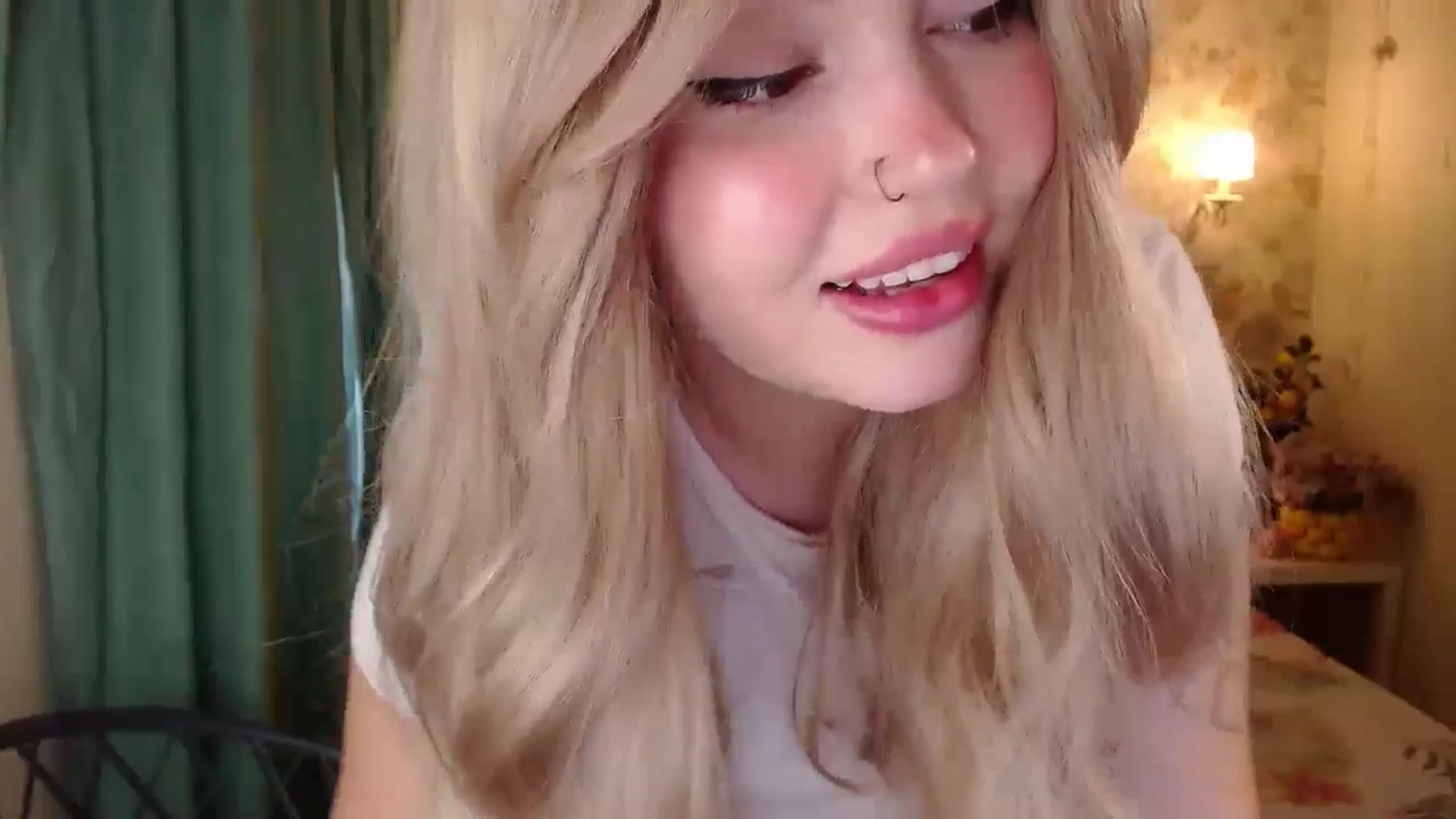 Gallery image thumbnail from Kylie_Lu's myfreecams stream on, 08/31/2024, 11:55 image 19 of 20