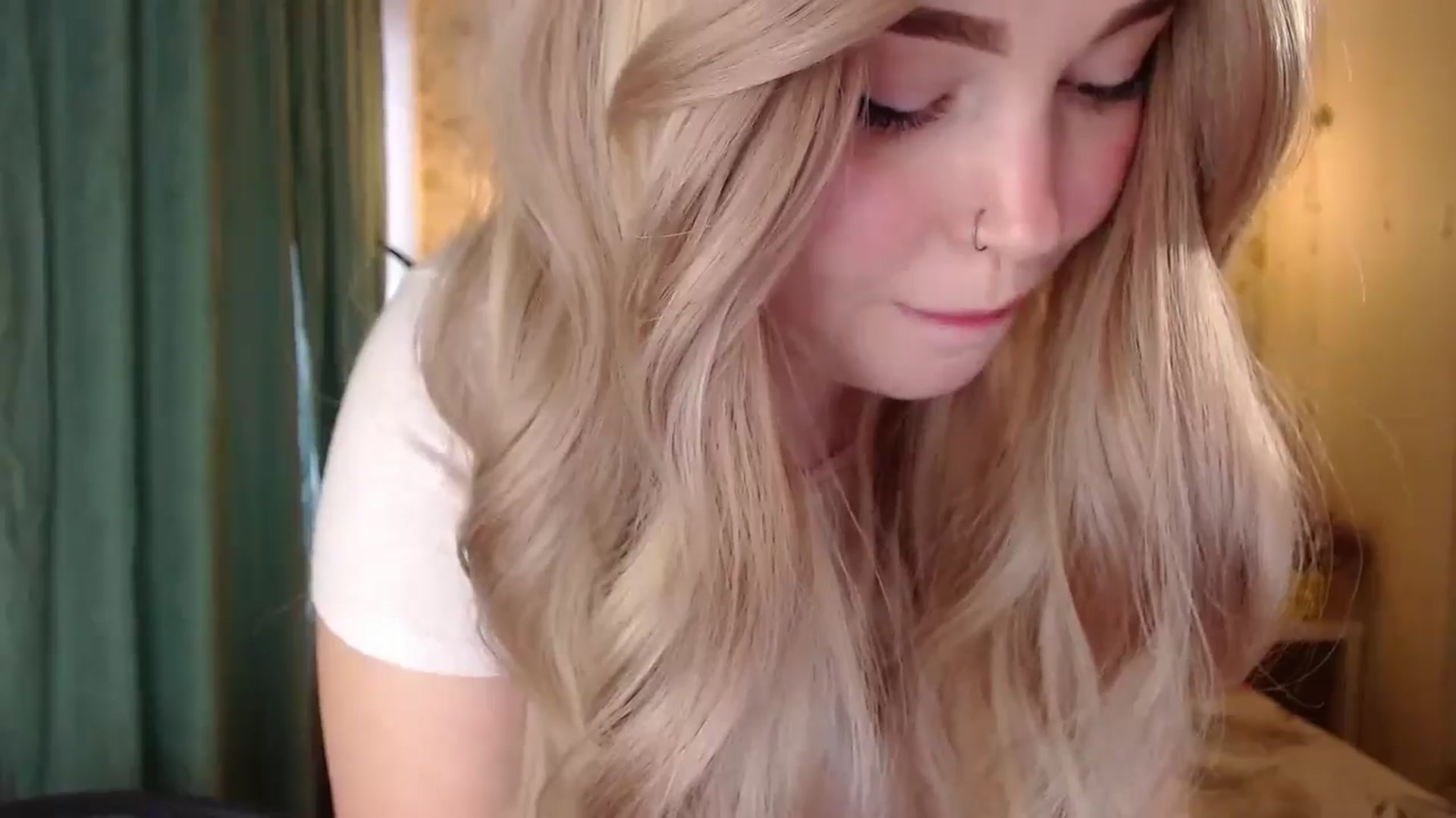 Gallery image thumbnail from Kylie_Lu's myfreecams stream on, 08/31/2024, 11:55 image 16 of 20