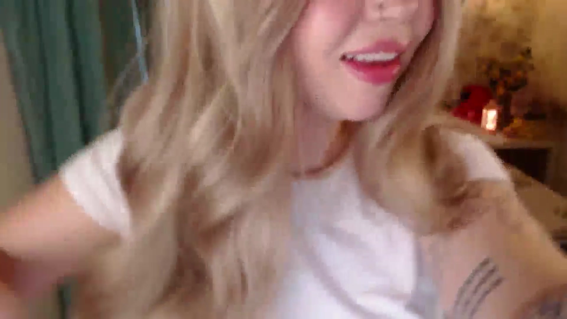 Gallery image thumbnail from Kylie_Lu's myfreecams stream on, 08/31/2024, 12:09 image 17 of 20
