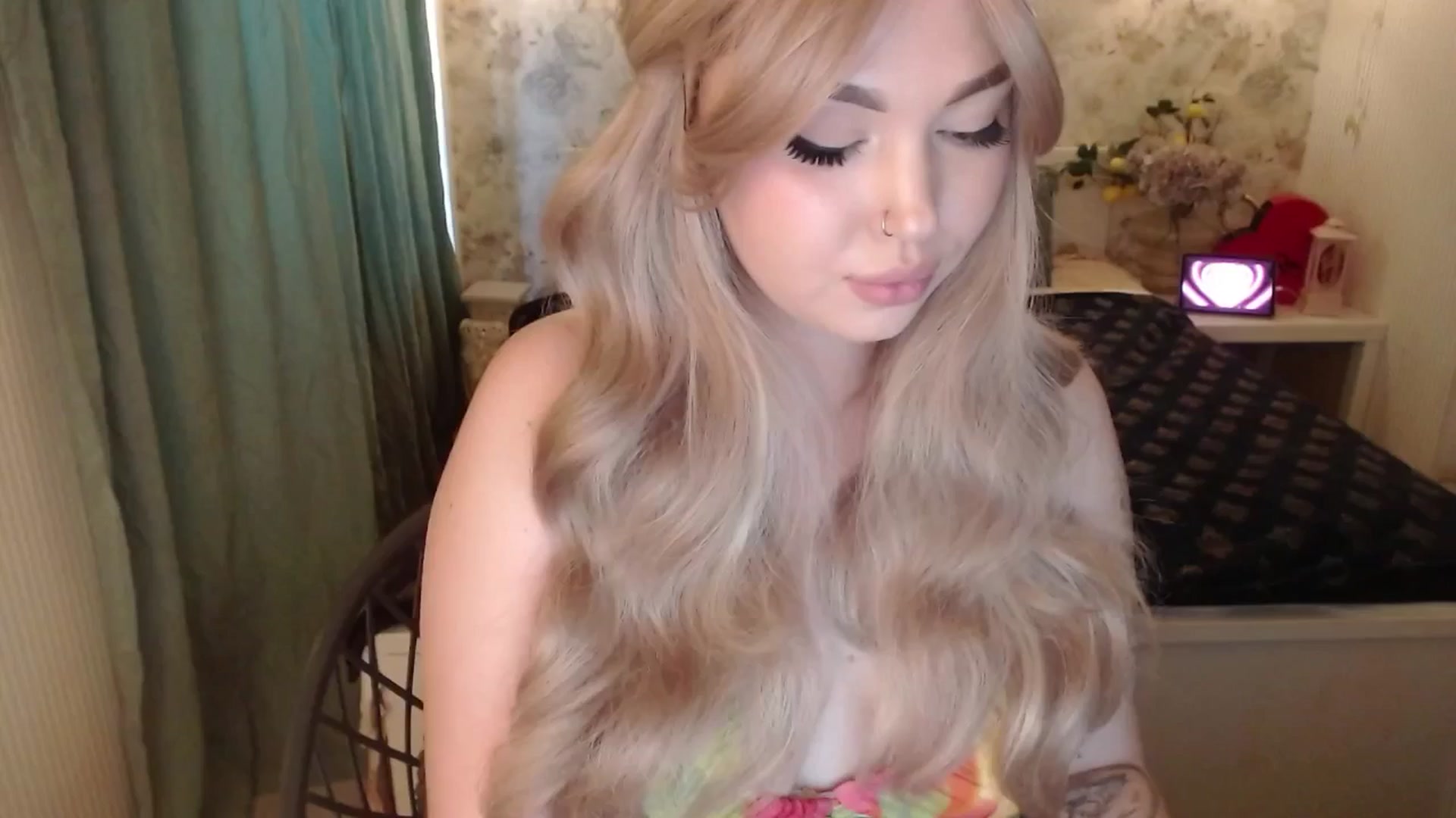 Gallery image thumbnail from Kylie_Lu's myfreecams stream on, 07/03/2025, 13:02 image 14 of 20