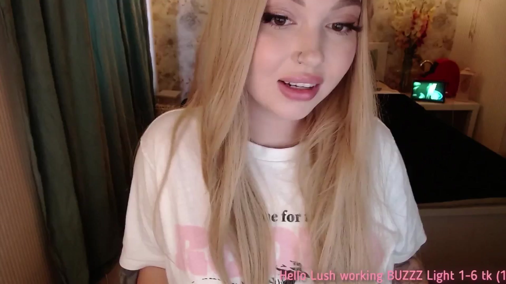 Gallery image thumbnail from Kylie_Lu's myfreecams stream on, 07/20/2025, 10:45 image 7 of 20