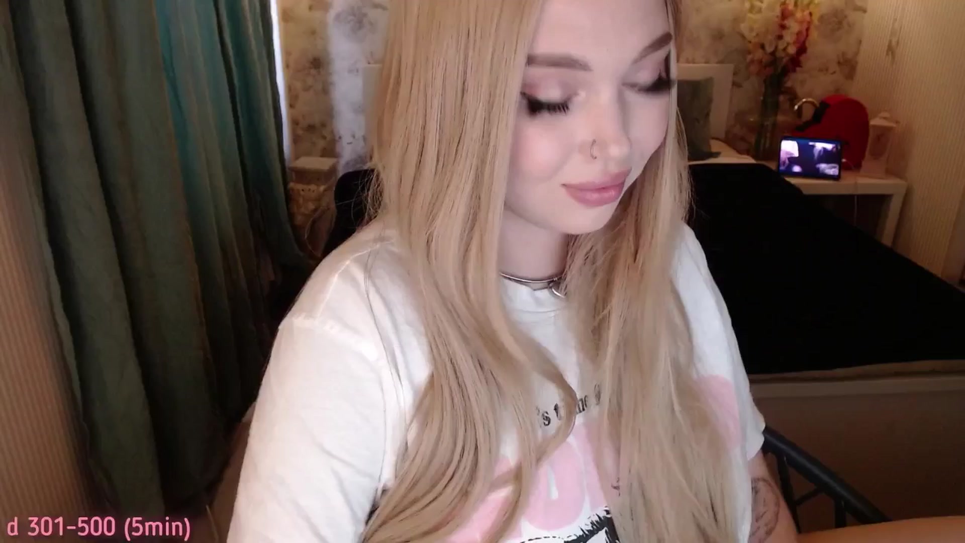 Gallery image thumbnail from Kylie_Lu's myfreecams stream on, 07/20/2025, 10:45 image 12 of 20