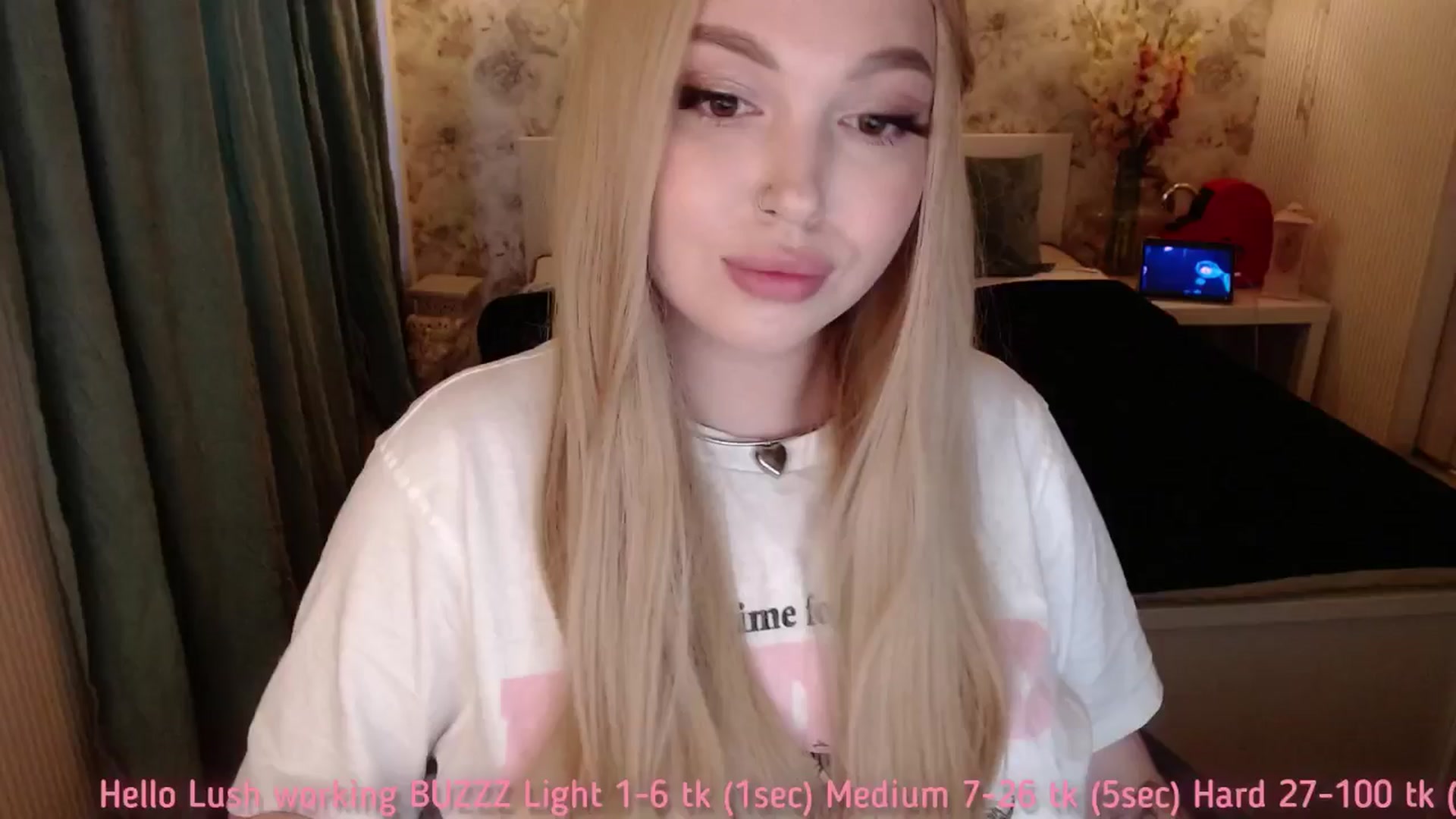 Gallery image thumbnail from Kylie_Lu's myfreecams stream on, 07/20/2025, 12:13 image 5 of 20