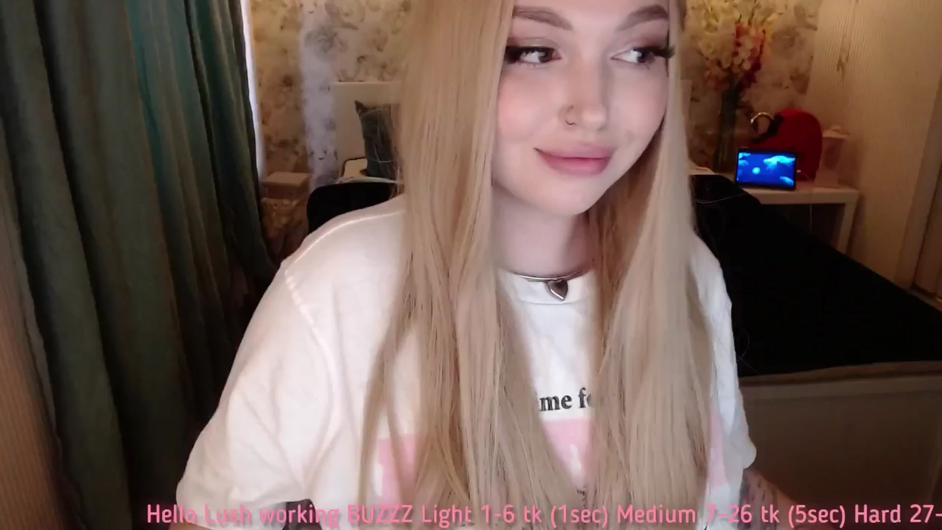 Gallery image thumbnail from Kylie_Lu's myfreecams stream on, 07/20/2025, 12:13 image 17 of 20