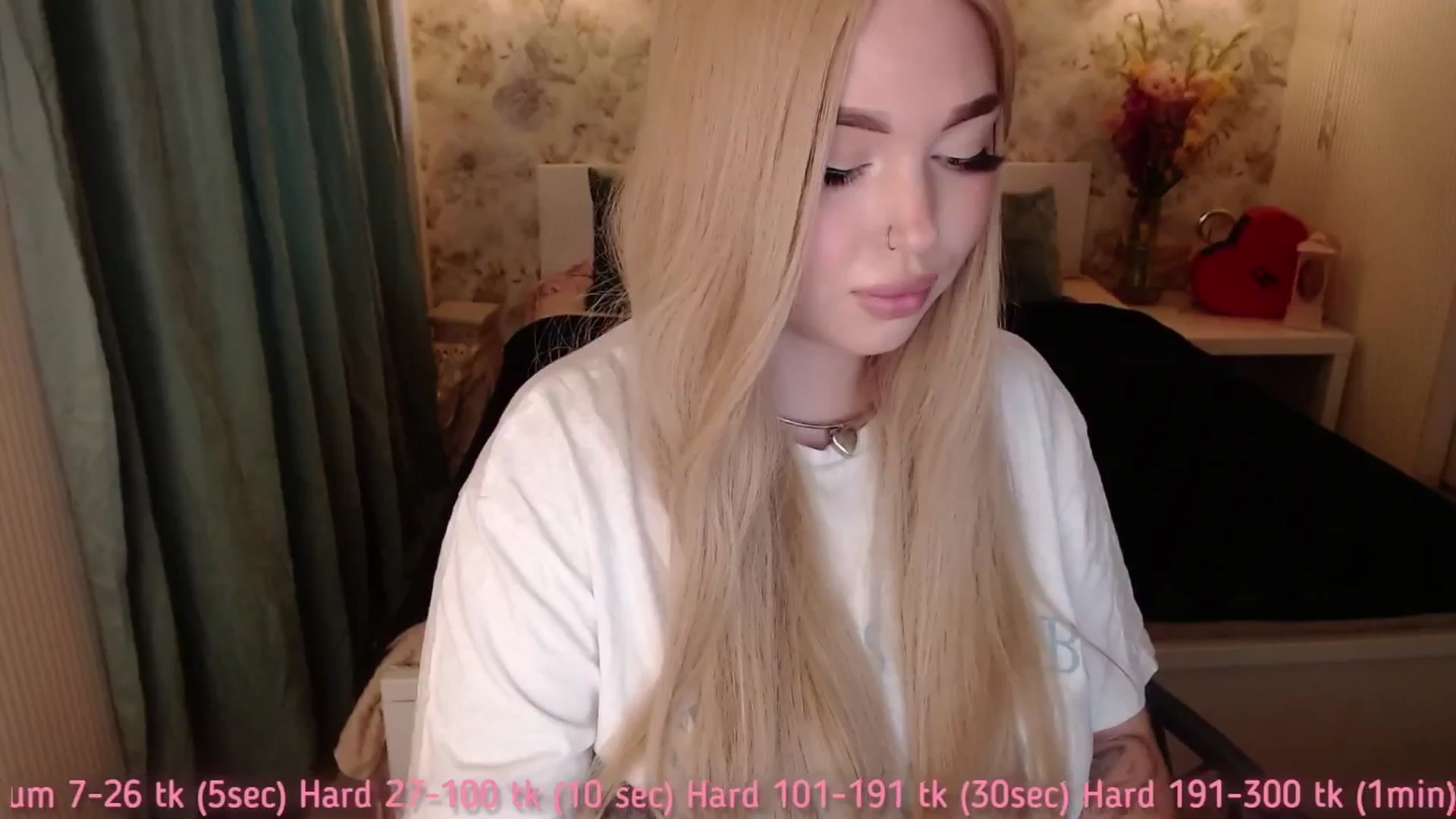 Gallery image thumbnail from Kylie_Lu's myfreecams stream on, 07/22/2025, 13:03 image 19 of 20
