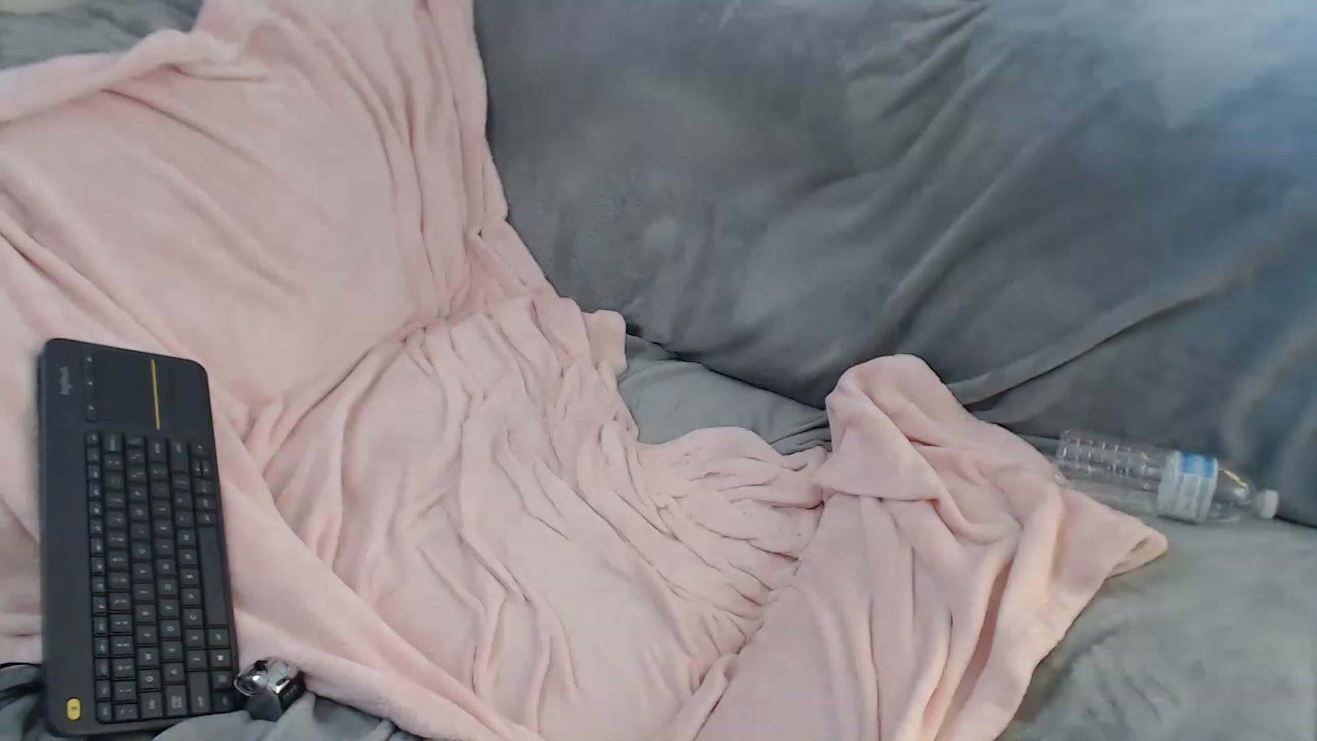 Gallery image thumbnail from Kylie_McFly's myfreecams stream on, 01/02/2023, 15:53 image 3 of 20